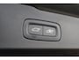 Volvo V60 2.0 T6 Plug-in hybrid AWD Plus Dark | 360 camera | Schuif-\-kanteldak | Adaptieve Cruise Control | Harman Kardon | Trekhaak |
