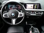 BMW 2-serie Gran Coupé 220i, Harman Kardon / Schuifdak / Sensoren + Camera / Keyless / Leder / Stoel + Stuurverwarming / 19'' LMV
