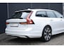 Volvo V90 T6 Automaat AWD Ultra Dark | Verwarmde Voorstoelen en Stuurwiel | Standkachel | Panoramisch Schuif-/Kanteldak | Harman Kardon Premium Audio | 360º Camera | Gelamineerde zijruiten en achterruit | Zonnescherm Zijramen Achter