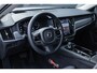 Volvo V90 T6 Automaat AWD Ultra Dark | Verwarmde Voorstoelen en Stuurwiel | Standkachel | Panoramisch Schuif-/Kanteldak | Harman Kardon Premium Audio | 360º Camera | Gelamineerde zijruiten en achterruit | Zonnescherm Zijramen Achter
