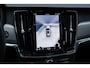 Volvo V90 T6 Automaat AWD Ultra Dark | Verwarmde Voorstoelen en Stuurwiel | Standkachel | Panoramisch Schuif-/Kanteldak | Harman Kardon Premium Audio | 360º Camera | Gelamineerde zijruiten en achterruit | Zonnescherm Zijramen Achter