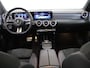 Mercedes-Benz CLA 180 AMG Line | Panoramadak | Sfeerverlichting | Nightpakket | Stoelverwarming | Multimedia Systeem Groot |