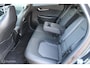 Kia EV6 Light Edition 58 kWh, 3 fase, Stoel-stuurverwarming, Donker glas, Clima, Navi, App connect, Pdc voor + achter + camera, Cruise