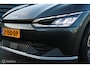 Kia EV6 Light Edition 58 kWh, 3 fase, Stoel-stuurverwarming, Donker glas, Clima, Navi, App connect, Pdc voor + achter + camera, Cruise