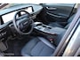 Kia EV6 Light Edition 58 kWh, 3 fase, Stoel-stuurverwarming, Donker glas, Clima, Navi, App connect, Pdc voor + achter + camera, Cruise