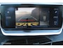 Peugeot 208 1.2 100 PK Turbo PureTech Blue Lease Allure, Trekhaak, Donker glas, Pdc + Camera, Cruise, Clima, Half leer, Navi + App connect, Nieuwe Distributieriem.