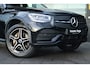 Mercedes-Benz GLC 300e 4MATIC AMG Night Camera CarPlay 19” Stoelverwarming DAB