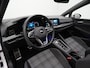 Volkswagen Golf 1.4 eHybrid 245 pk DSG GTE | Panoramadak | Trekhaak | IQ Light | Head-up display | Stuur-/stoelverwarming | Achteruitrijcamera