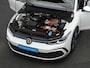 Volkswagen Golf 1.4 eHybrid 245 pk DSG GTE | Panoramadak | Trekhaak | IQ Light | Head-up display | Stuur-/stoelverwarming | Achteruitrijcamera