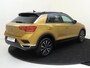 Volkswagen T-Roc 1.5 TSI Life | Parkeersensoren | Adaptieve cruise control | Digital cockpit pro | CarPlay | Stoelverwarming | Airco |