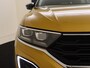 Volkswagen T-Roc 1.5 TSI Life | Parkeersensoren | Adaptieve cruise control | Digital cockpit pro | CarPlay | Stoelverwarming | Airco |