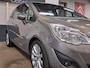 Opel Meriva 1.4 Turbo Cosmo + NAVI !!