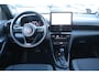 Toyota Yaris Cross HYBRID 115 DYNAMIC STOEL/STUUR/VOORRUITVERW. ANDROID/APPLE KEYLESS CAMERA NAVI 17"LM-VELGEN
