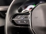 Peugeot 2008 1.2 PureTech Allure Sport Automaat 131Pk (APPLE CARPLAY, GROOT NAVI, 360 CAMERA, LEDER, ZWART HEMEL, SPORTSTOELEN, GETINT GLAS, LANE ASSIST, CRUISE, NIEUWSTAAT)