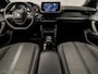 Peugeot 2008 1.2 PureTech Allure Sport Automaat 131Pk (APPLE CARPLAY, GROOT NAVI, 360 CAMERA, LEDER, ZWART HEMEL, SPORTSTOELEN, GETINT GLAS, LANE ASSIST, CRUISE, NIEUWSTAAT)