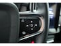 Volvo XC40 1.5 T5 Plug-in hybrid Ultimate Dark | Facelift | Pano-dak | 360 camera | H&K Audio | Adap. cruise | Blis | Elek. Stoelen |