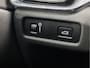 Volvo V60 2.0 B3 Sport 177Pk Automaat (APPLE CARPLAY, GROOT NAVI, GETINT GLAS, CAMERA, ADAPTIVE CRUISE, SPORTSTOELEN, GETINT GLAS, KEYLESS, ELEK ACHTERKLEP, NIEUWSTAAT)