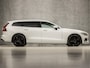 Volvo V60 2.0 B3 Sport 177Pk Automaat (APPLE CARPLAY, GROOT NAVI, GETINT GLAS, CAMERA, ADAPTIVE CRUISE, SPORTSTOELEN, GETINT GLAS, KEYLESS, ELEK ACHTERKLEP, NIEUWSTAAT)