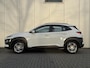 Hyundai Kona 1.0T Essence / 1e eig / Dealeronderhouden / Navigatie / Trekhaak / Cruise Control / Climate Control /