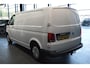 Volkswagen Transporter 2.0 TDI L2H1 airco navi cruise pdc trekhaak 150 pk !!