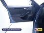 Ford Focus Wagon 1.0 EcoBoost Hybrid ST Line 126 PK | Stoel-, Stuur-, en voorruitverwarming | Privacy Glass | Audio Navigatie SYNC4, Cruise, Led, Lendesteun, Parkeerpilot, Parkeersensoren V+A