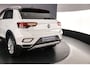 Volkswagen T-Roc Style 1.5 TSI 150pk DSG Automaat Trekhaak, Adaptive cruise control, LED koplampen, Navigatie, Stoelverwarming, Parkeersensoren, App connect