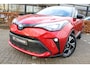 Toyota C-HR 1.8 Hybrid Dynamic Plus Bi-Tone | Rijklaar | Stoel-/stuurverw. | Blind Spot | LED | Apple/Android | Keyless | Parkeersens. v+a