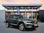 Volvo XC40 B4 Plus Dark | 19" | Leder/Nubuck | Panoramadak | 360 Camera | Pixel LED | Getint Glas | Harman Kardon | Elektr. verst. Stoelen | Stoel/Stuurverwarming | Adaptieve Cruise | BLIS