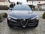 Alfa Romeo Stelvio 2.0T Q4 Ti (206kW/280pk) ** Bi-XENON/LED, NAVI+, LEDER, ACC, 19-inch LMV, MEM ** 1e EIG - 16.700 km - UNFALLFREI ** ** INFORMEER OOK NAAR ONZE AANTREKKELIJKE FINANCIAL-LEASE TARIEVEN **