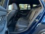 BMW 3-Serie Touring 320d xDrive M-SPORT ** LED, NAVI+, HALF-LEDER, VERW. STUUR, HuD, TREKH, 19-inch LMV, TANSANIT BLAU ** 1e EIG - UNFALLFREI ** ** INFORMEER OOK NAAR ONZE AANTREKKELIJKE FINANCIAL-LEASE TARIEVEN **