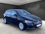 Mercedes-Benz B-klasse 250e Business ** APPLE/ANDROID - NAVI - HALF-LEDER - SPOORASS - CRUISE ** 1e EIG - UNFALLFREI ** ** INFORMEER OOK NAAR ONZE AANTREKKELIJKE FINANCIAL-LEASE TARIEVEN **