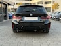 BMW 3-Serie Touring 320d xDrive M-SPORT ** LED, NAVI+, HALF-LEDER, PANO, H&K, HuD, TREKH, 19-inch LMV ** 1e EIG - UNFALLFREI ** ** INFORMEER OOK NAAR ONZE AANTREKKELIJKE FINANCIAL-LEASE TARIEVEN **