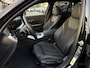 BMW 3-Serie Touring 320d xDrive M-SPORT ** LED, NAVI+, HALF-LEDER, PANO, H&K, HuD, TREKH, 19-inch LMV ** 1e EIG - UNFALLFREI ** ** INFORMEER OOK NAAR ONZE AANTREKKELIJKE FINANCIAL-LEASE TARIEVEN **