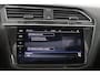 Volkswagen Tiguan Allspace 1.5 TSI Highline R-line 7-Persoons , Trekhaak, Panoramadak, Lederen bekleding, Virtual Cockpit,