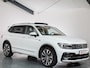 Volkswagen Tiguan Allspace 1.5 TSI Highline R-line 7-Persoons , Trekhaak, Panoramadak, Lederen bekleding, Virtual Cockpit,