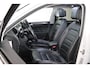 Volkswagen Tiguan Allspace 1.5 TSI Highline R-line 7-Persoons , Trekhaak, Panoramadak, Lederen bekleding, Virtual Cockpit,