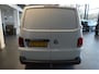 Volkswagen Transporter 2.0 TDI L2H1 airco cruise app connect trekhaak 150 pk !!