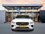 Volvo V60 T8 Recharge Ultra Dark | 19" | Bowers & Wilkins | Geventileerd Nappa | Massagestoelen | Trekhaak | Panoramadak | Head-up | 360 Camera | Elektr. verst. Stoelen | Full LED