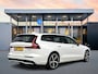 Volvo V60 T8 Recharge Ultra Dark | 19" | Bowers & Wilkins | Geventileerd Nappa | Massagestoelen | Trekhaak | Panoramadak | Head-up | 360 Camera | Elektr. verst. Stoelen | Full LED
