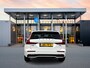 Volvo V60 T8 Recharge Ultra Dark | 19" | Bowers & Wilkins | Geventileerd Nappa | Massagestoelen | Trekhaak | Panoramadak | Head-up | 360 Camera | Elektr. verst. Stoelen | Full LED