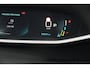 Peugeot e-2008 EV GT Pack 50 kWh |SOH=92,5%| Schuif-/Kanteldak | Adaptieve Cruise Control | Camera | Dodehoekdetectie |