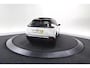 Peugeot e-2008 EV GT Pack 50 kWh |SOH=92,5%| Schuif-/Kanteldak | Adaptieve Cruise Control | Camera | Dodehoekdetectie |