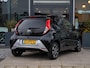 Toyota Aygo 1.0 VVT-i x-first / Carplay / Camera / Subwoofer / LM velgen