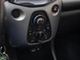 Toyota Aygo 1.0 VVT-i x-first / Carplay / Camera / Subwoofer / LM velgen