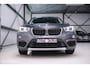 BMW X1 sDrive18i High Executive | 1e eigenaar | Dealer OH | Trekhaak | Leder | Sportstoelen | HUD | Stoelverwarming | Clima | LED |