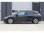 Volkswagen Golf 1.5 eTSI R-Line Business | IQ/Dynamic light | Panoramadak | Rijklaar