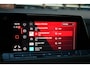 Volkswagen Golf 1.5 eTSI R-Line Pano 19inch Trekh IQ-light ACC Camera