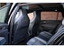 Volkswagen Golf 1.5 eTSI R-Line Pano 19inch Trekh IQ-light ACC Camera