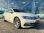 Volkswagen Passat Variant 1.8 TSI Business Edition R Line