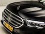 Mercedes-Benz E-klasse 300 e 4MATIC Exclusive Line 313Pk (PASSAGIER DISPLAY, PANORAMADAK, ACHTERAS STURING, LUCHTVERING, COMFORTSTOELEN, DIGITAL LIGHT, 1e EIGENAAR, NIEUWSTAAT)